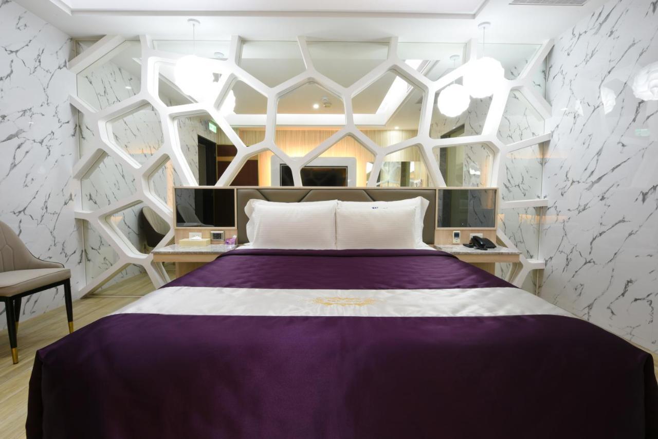 W3 Motel Luzhu Εξωτερικό φωτογραφία