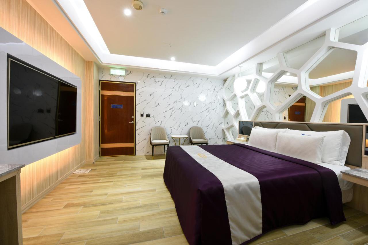 W3 Motel Luzhu Εξωτερικό φωτογραφία