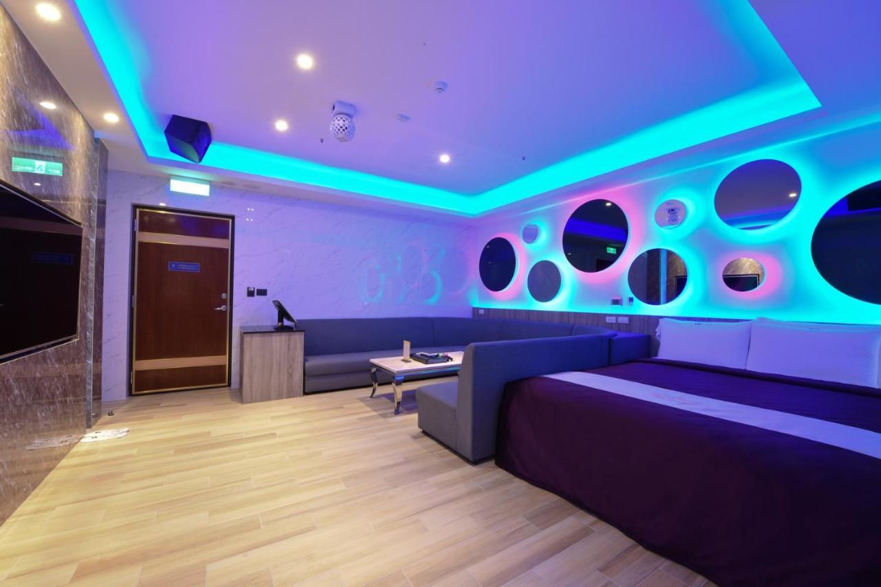 W3 Motel Luzhu Εξωτερικό φωτογραφία