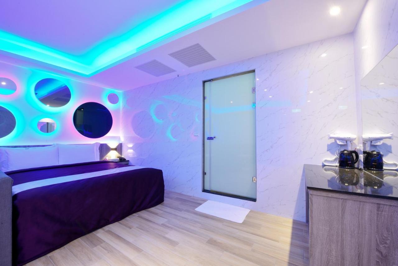 W3 Motel Luzhu Εξωτερικό φωτογραφία