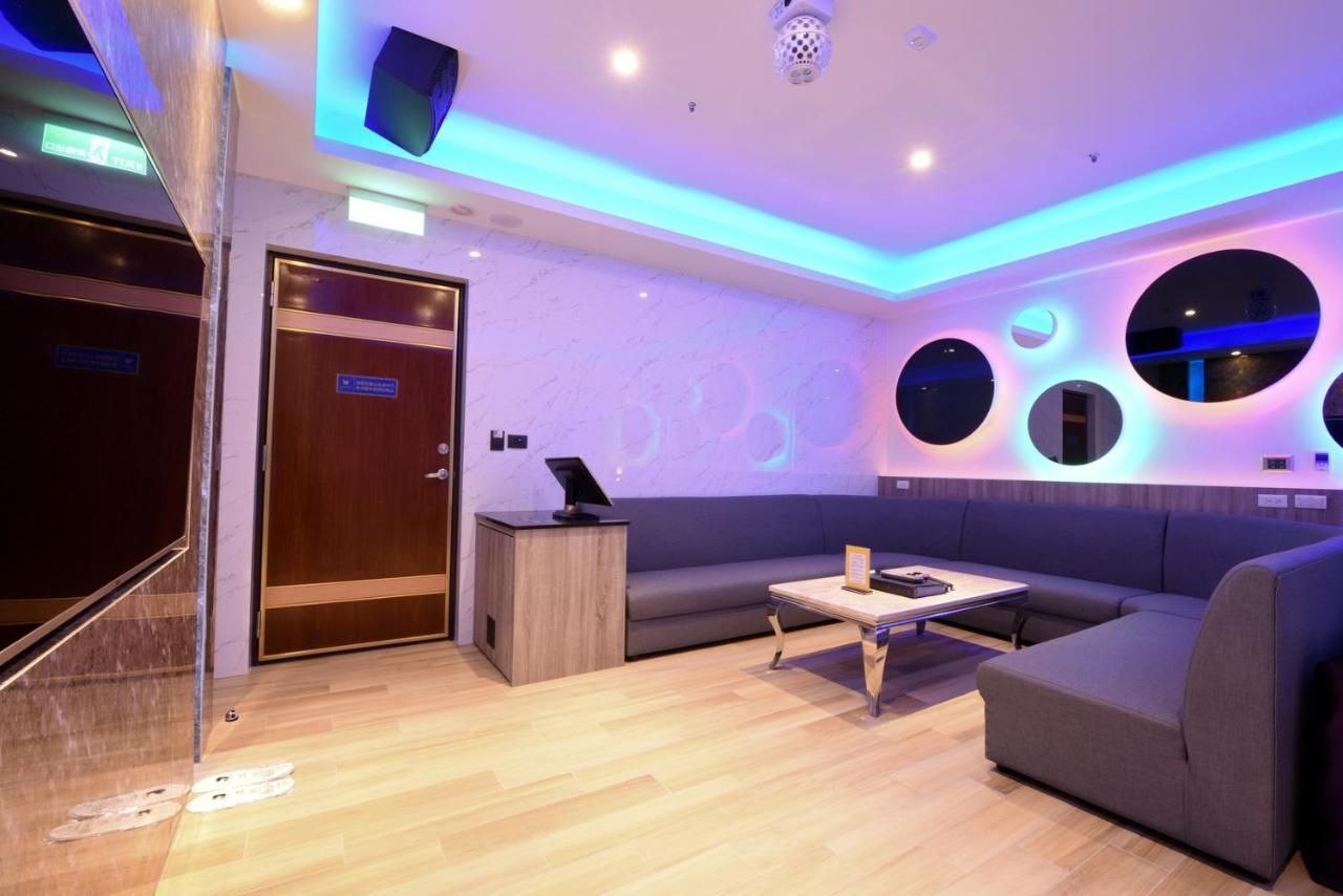 W3 Motel Luzhu Εξωτερικό φωτογραφία