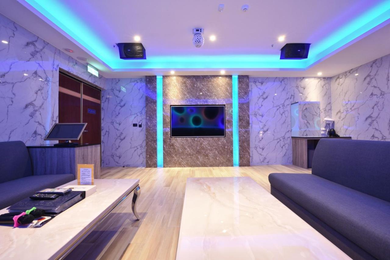 W3 Motel Luzhu Εξωτερικό φωτογραφία
