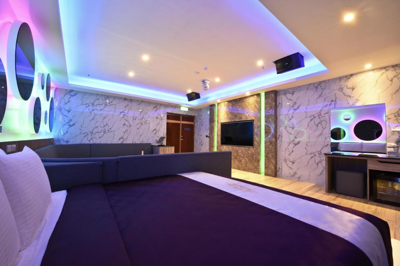 W3 Motel Luzhu Εξωτερικό φωτογραφία
