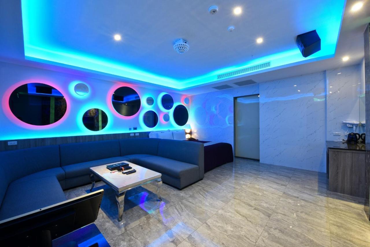 W3 Motel Luzhu Εξωτερικό φωτογραφία