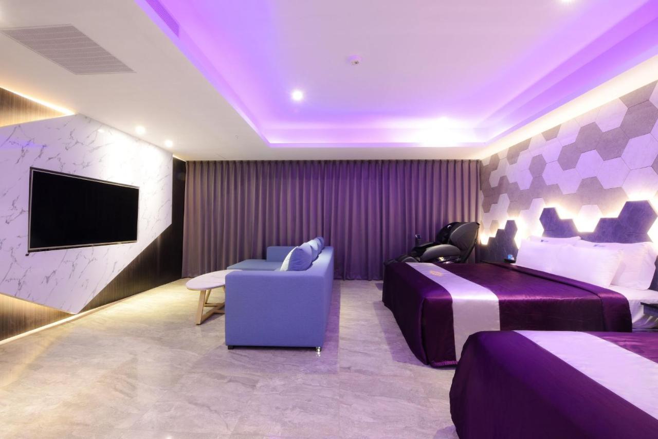 W3 Motel Luzhu Εξωτερικό φωτογραφία