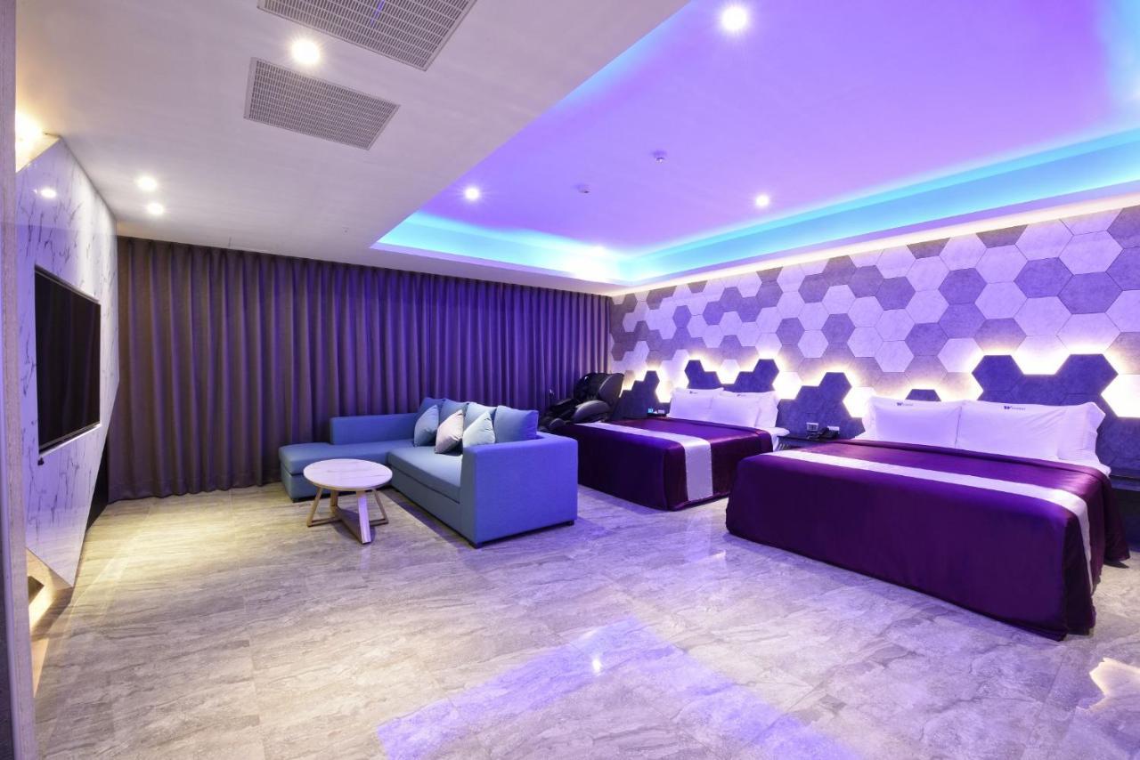 W3 Motel Luzhu Εξωτερικό φωτογραφία